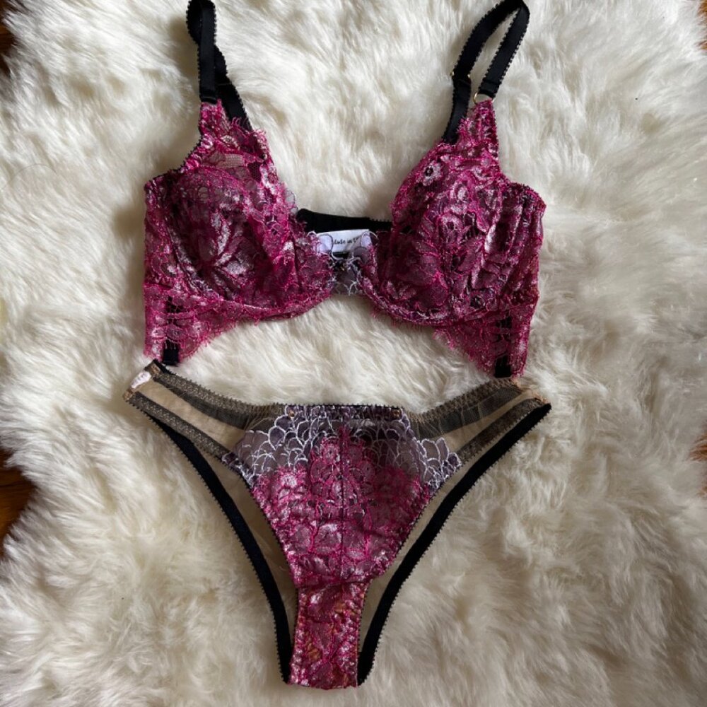 Edge o’ Beyond Tamia set 32C/S